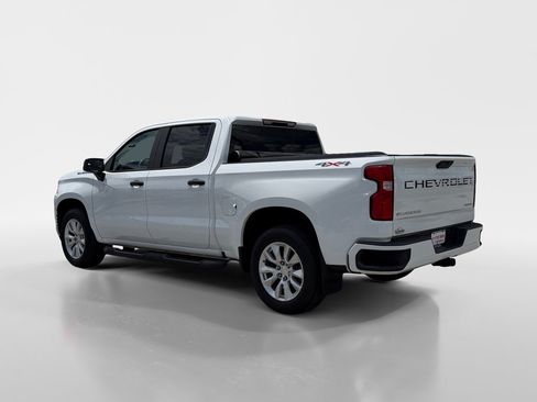 Used 2021 Chevrolet Silverado 1500 Custom AWD/4WD image 3
