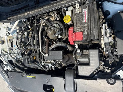 Used 2024 Nissan Sentra SV FWD image 36