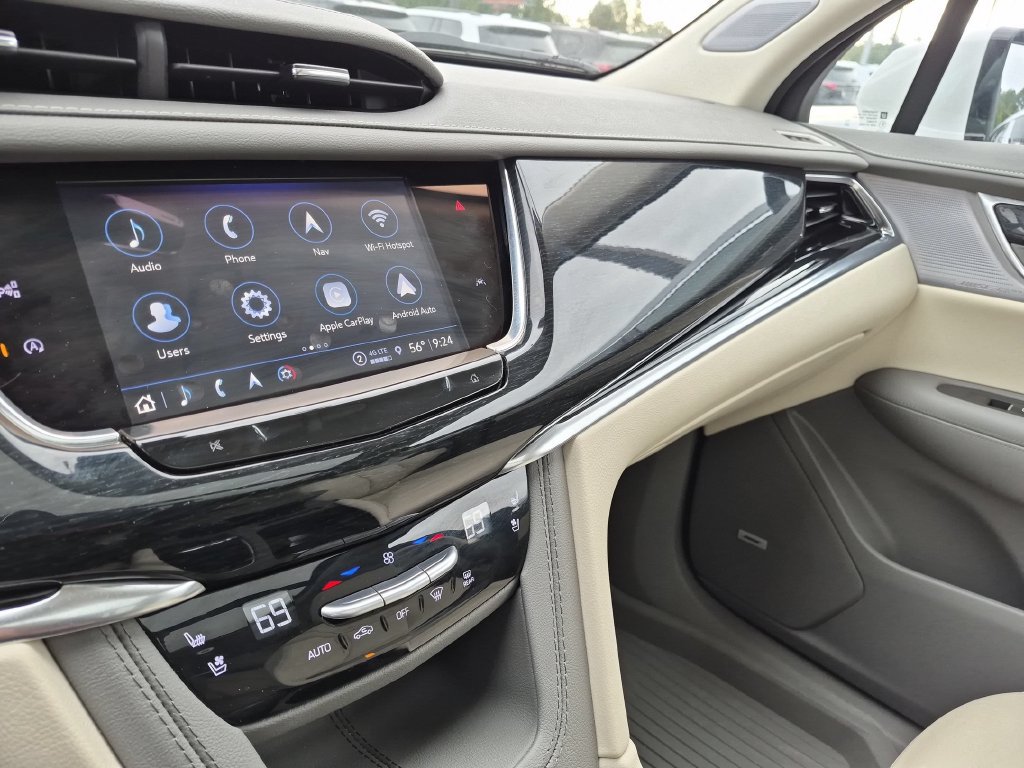 Certified 2024 Cadillac XT6 Premium Luxury w/ Technology Package AWD/4WD image 19