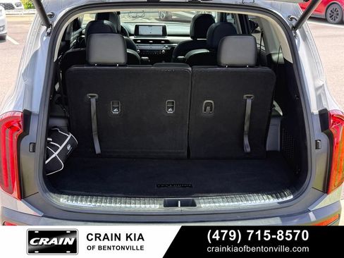 Certified 2022 Kia Telluride SX w/ SX Prestige Package AWD/4WD image 31