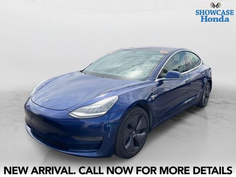 Used 2018 Tesla Model 3 Long Range image 2