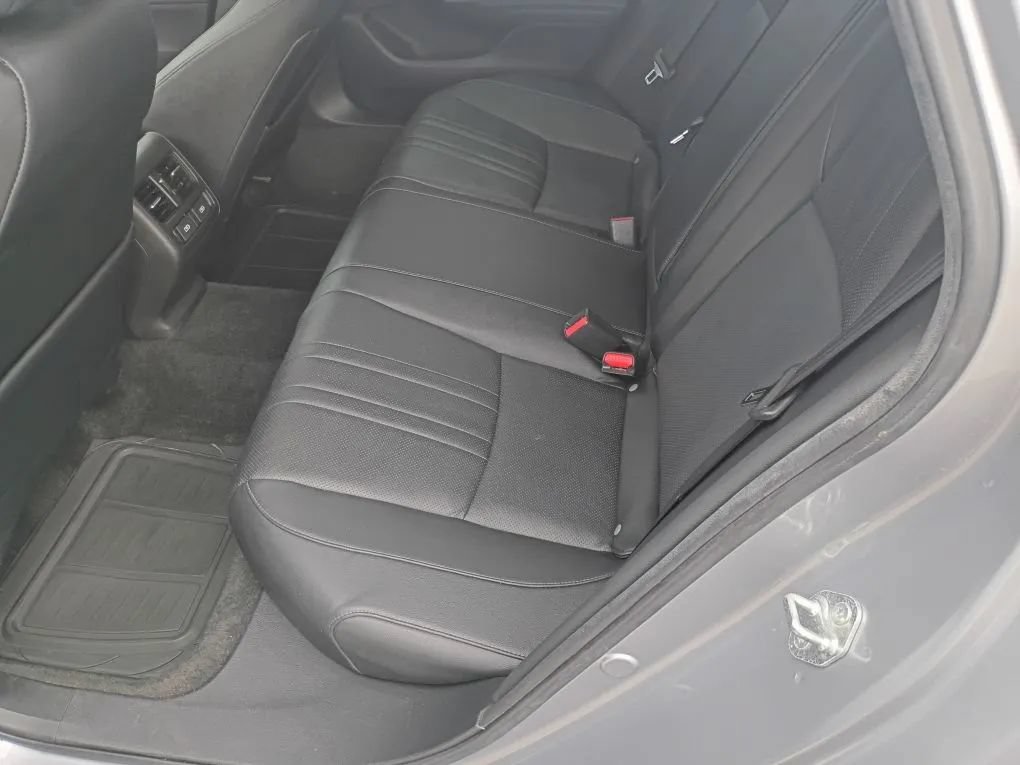 Used 2021 Honda Accord Touring image 17