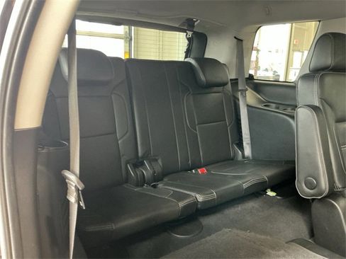 Used 2020 GMC Yukon Denali image 16