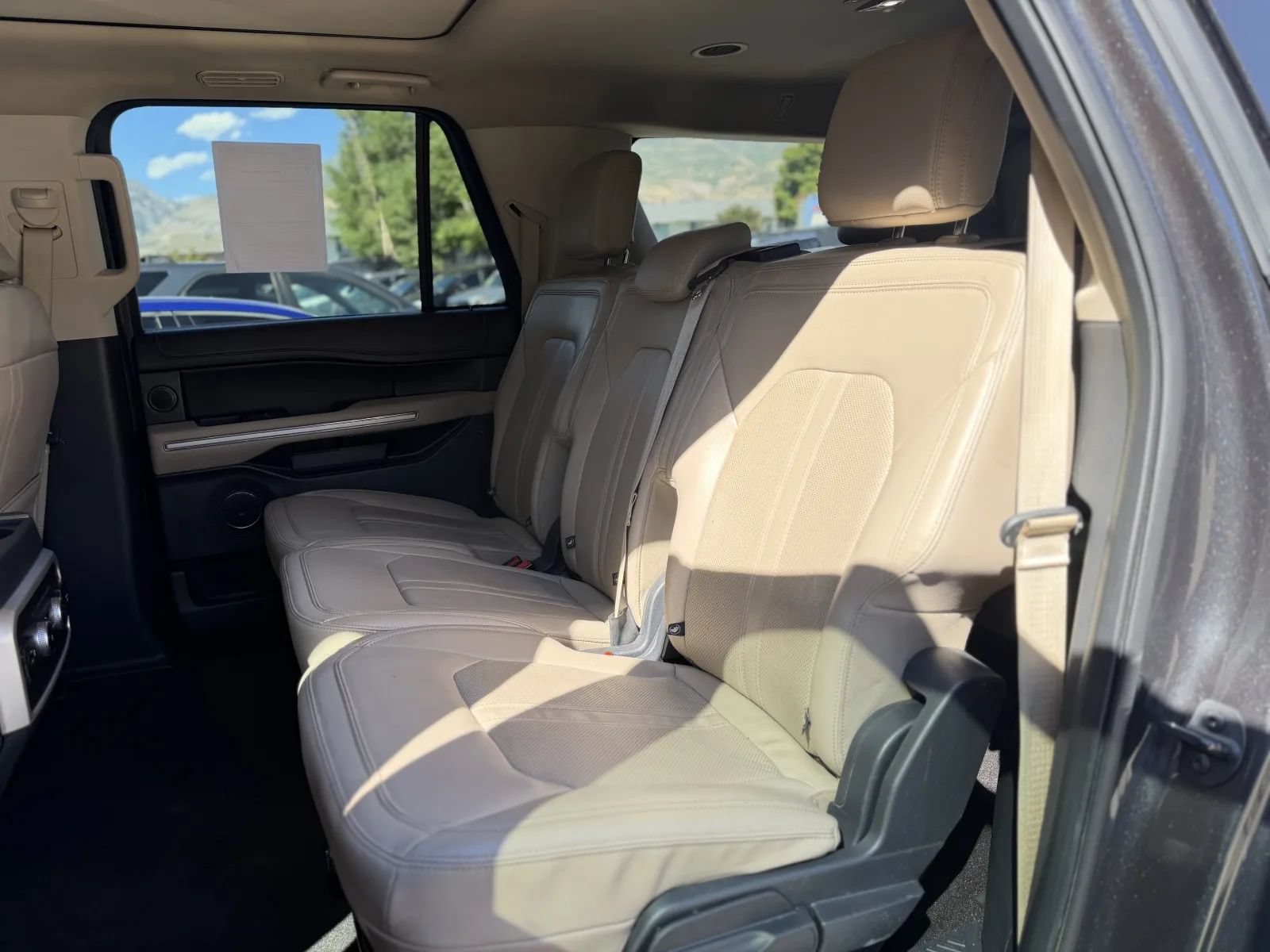 Used 2023 Ford Expedition Max Limited AWD/4WD image 18