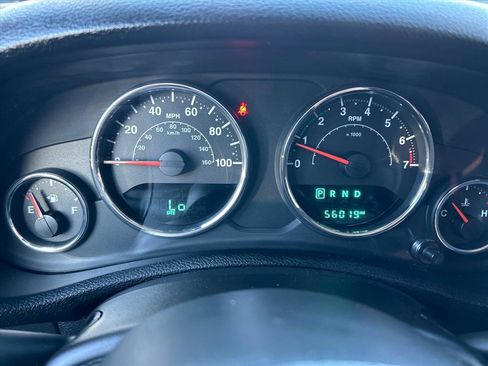 Used 2015 Jeep Wrangler Sport image 20