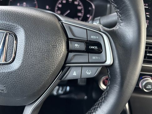 Used 2022 Honda Accord Sport image 12