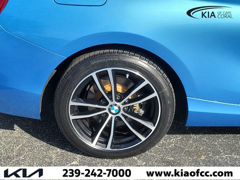 Used 2020 BMW 230i xDrive Coupe w/ Premium Package AWD/4WD image 9