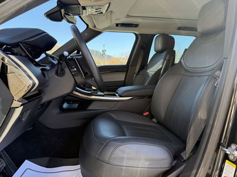 Certified 2024 Land Rover Range Rover Sport SE image 5