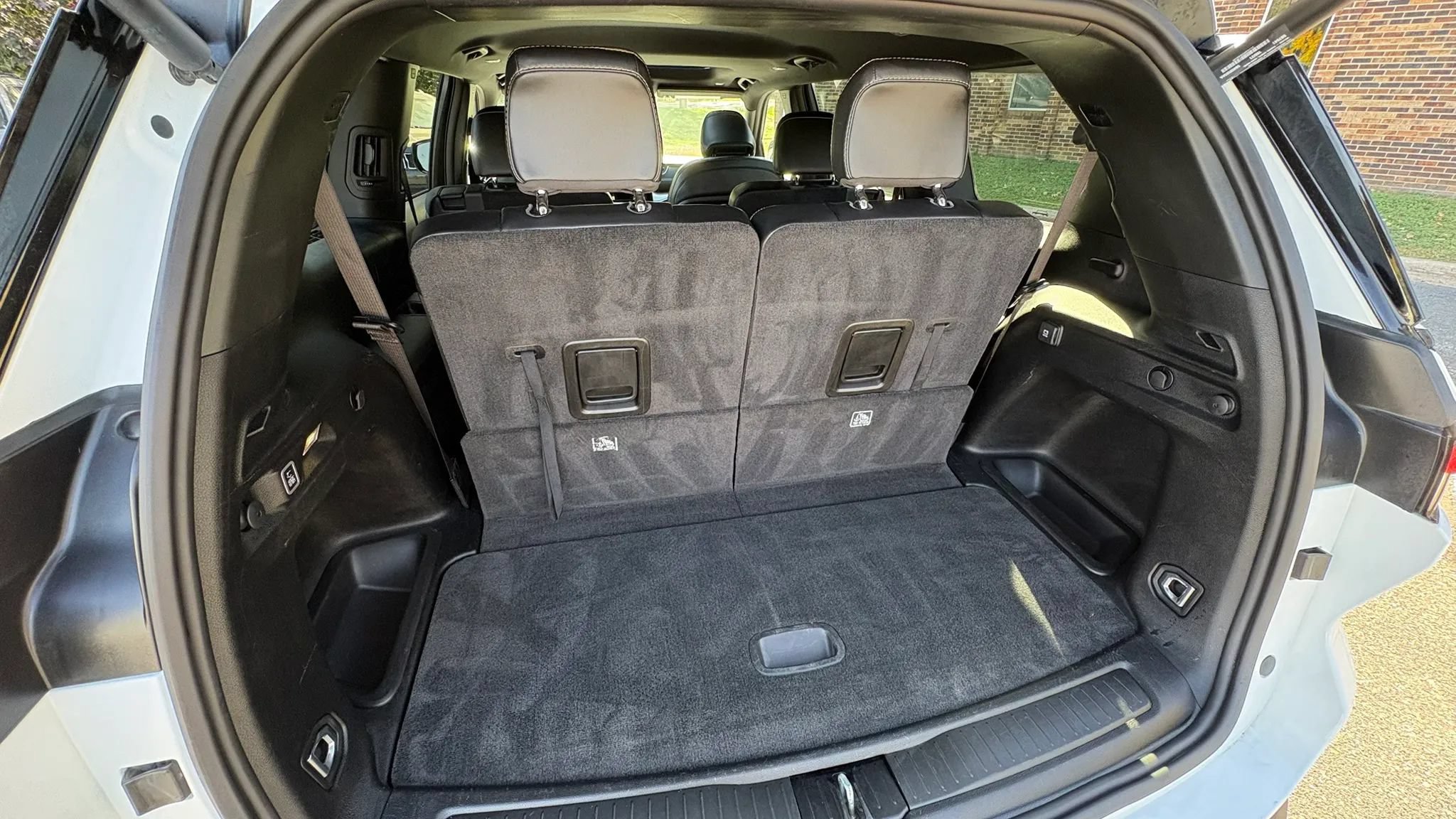 Used 2021 Jeep Grand Cherokee L Laredo AWD/4WD image 25
