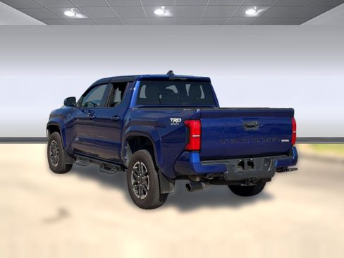 Used 2024 Toyota Tacoma TRD Sport RWD image 3