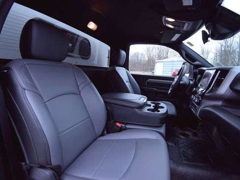 New 2026 RAM 5500 Tradesman w/ Chrome Appearance Group image 23