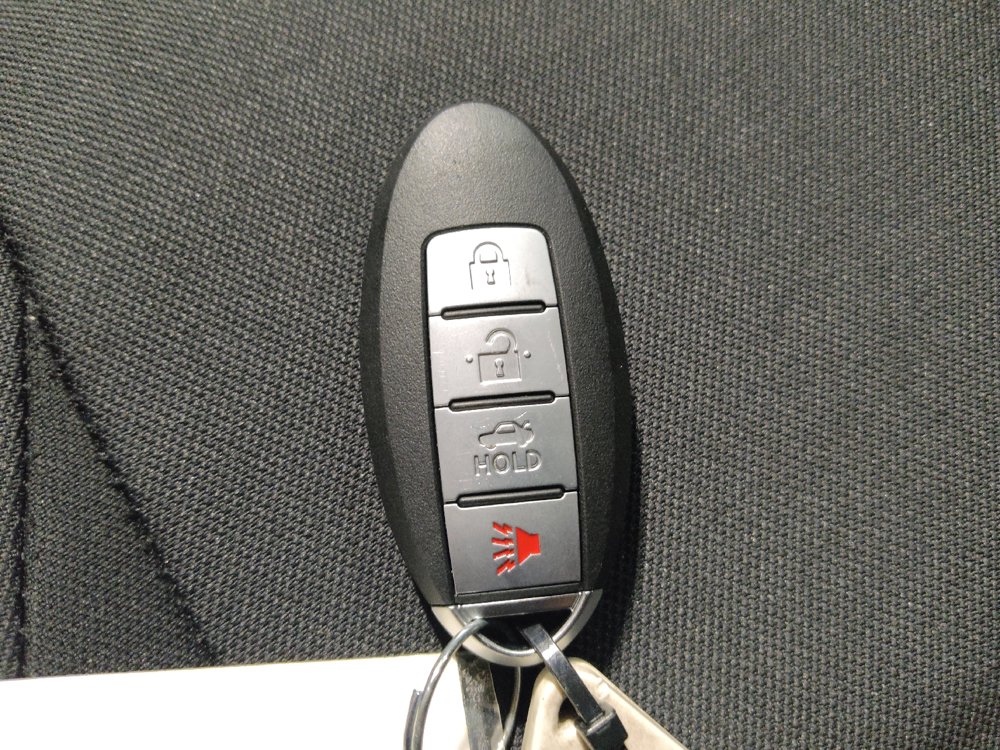 Used 2021 Nissan Versa S FWD image 32