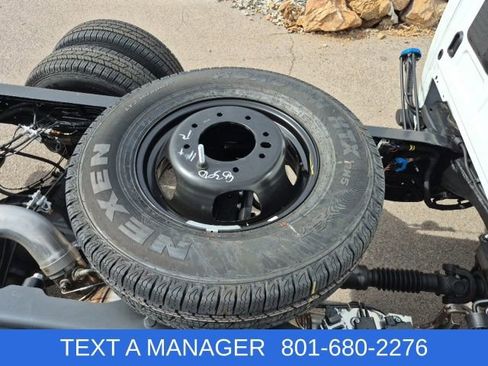 New 2026 RAM 3500 Tradesman w/ Chrome Appearance Group A AWD/4WD image 9