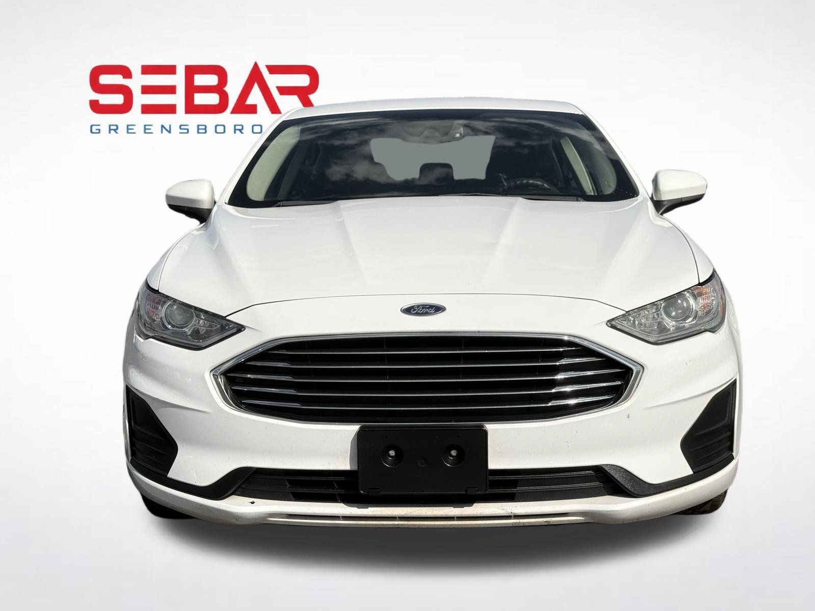 Used 2019 Ford Fusion SE FWD image 2