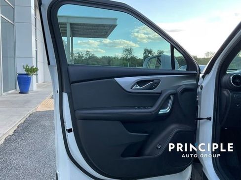 Used 2020 Chevrolet Blazer LT image 10