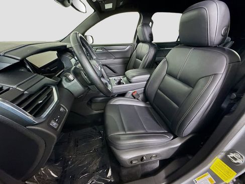 Used 2024 GMC Acadia Elevation w/ Black Edition FWD image 21