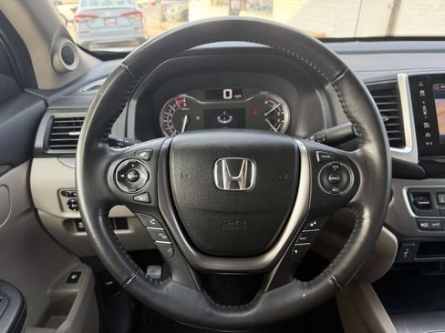 Used 2019 Honda Ridgeline RTL-T image 14