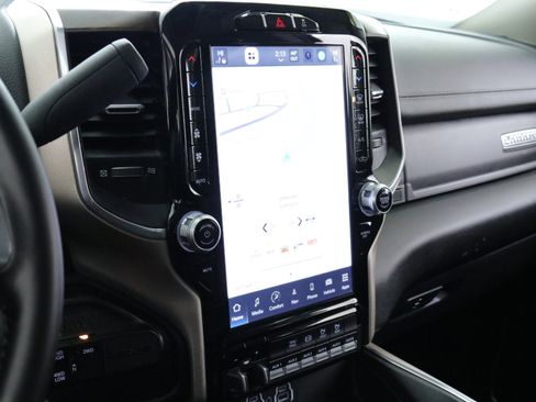 Used 2024 RAM 3500 Laramie w/ Chrome Bumper Package image 18