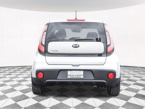 Used 2017 Kia Soul image 10