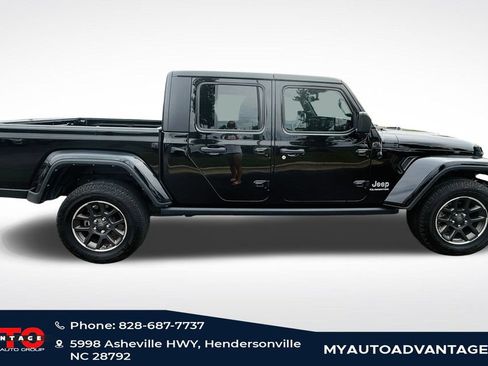 Used 2021 Jeep Gladiator Overland AWD/4WD image 6