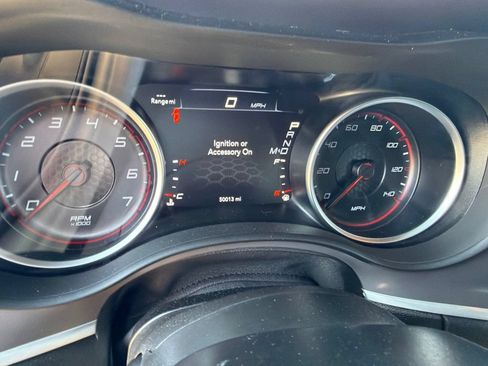 Used 2022 Dodge Charger SXT RWD image 13