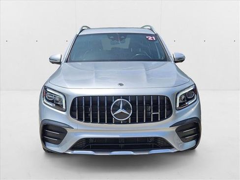 Used 2021 Mercedes-Benz GLB 35 AMG 4MATIC image 2