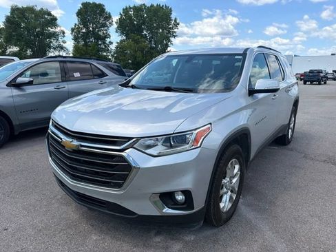 Used 2019 Chevrolet Traverse LT AWD/4WD image 3