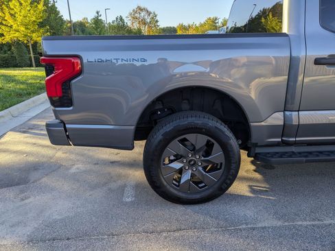 Certified 2024 Ford F150 Lightning XLT image 38