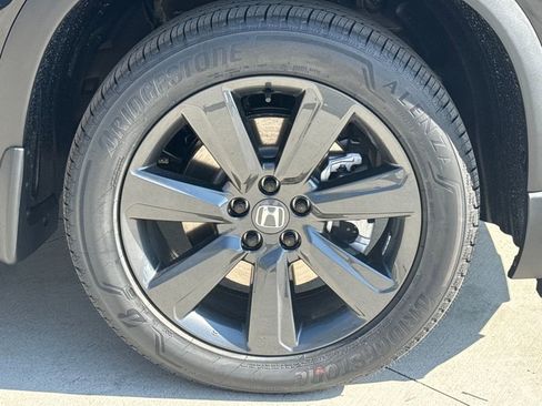 New 2026 Honda Pilot Sport image 10