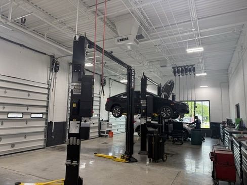 Used 2013 Jeep Wrangler Unlimited Sport image 25