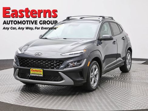 Used 2023 Hyundai Kona SEL AWD/4WD image 1