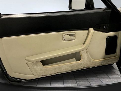 Used 1989 Porsche 944 S2 image 18