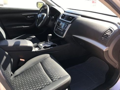 Used 2016 Nissan Altima 2.5 S w/ Power Driver Seat Package image 6