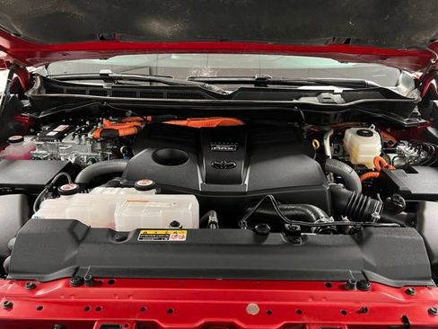 Used 2025 Toyota Tundra Limited w/ TRD Off-Road Package AWD/4WD image 61