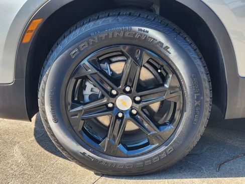 Used 2024 Chevrolet Blazer LT w/ Convenience Package FWD image 10