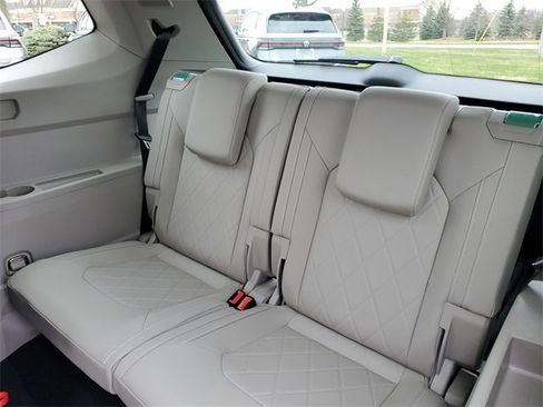 New 2025 Volkswagen Atlas SEL Premium R-Line image 11