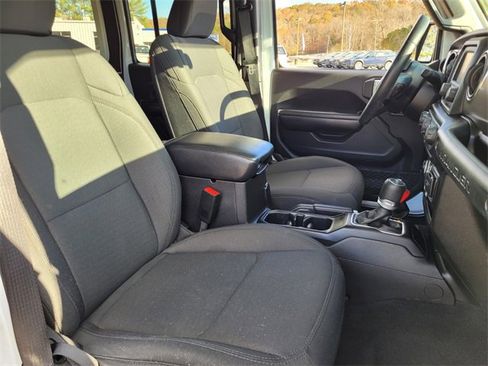 Used 2020 Jeep Wrangler Unlimited Sport S image 16