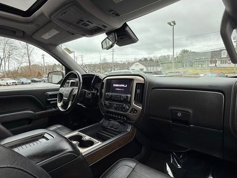 Used 2018 GMC Sierra 1500 Denali w/ Denali Ultimate Package image 24
