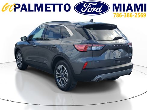 Used 2022 Ford Escape SEL image 4