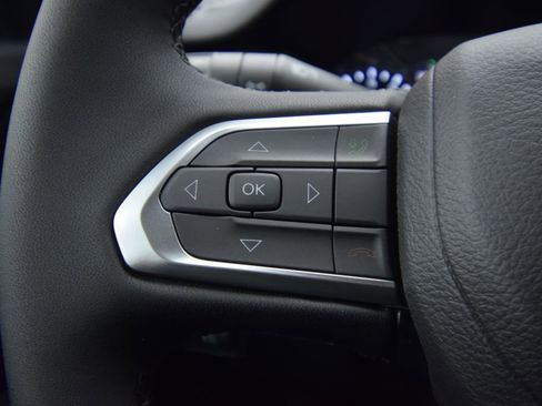 New 2026 Jeep Compass Latitude image 23