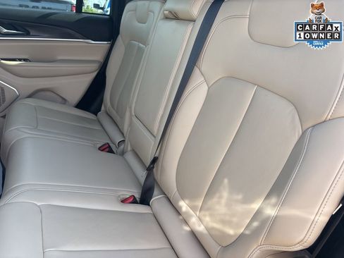 Used 2022 Jeep Grand Cherokee Limited 4xe AWD/4WD image 30