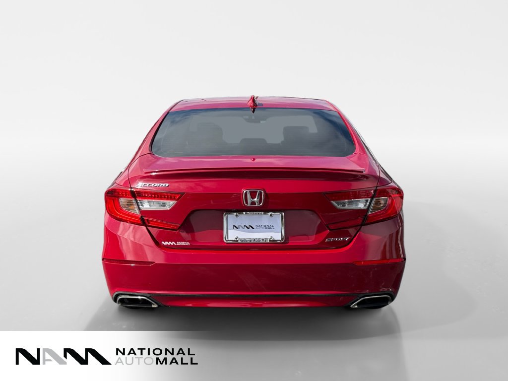 Used 2018 Honda Accord Sport image 4