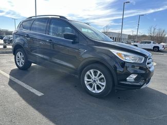 Used 2018 Ford Escape SE video 2