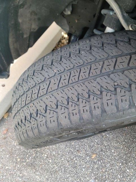Used 2024 GMC Sierra 1500 Elevation w/ X31 Off-Road Package AWD/4WD image 4