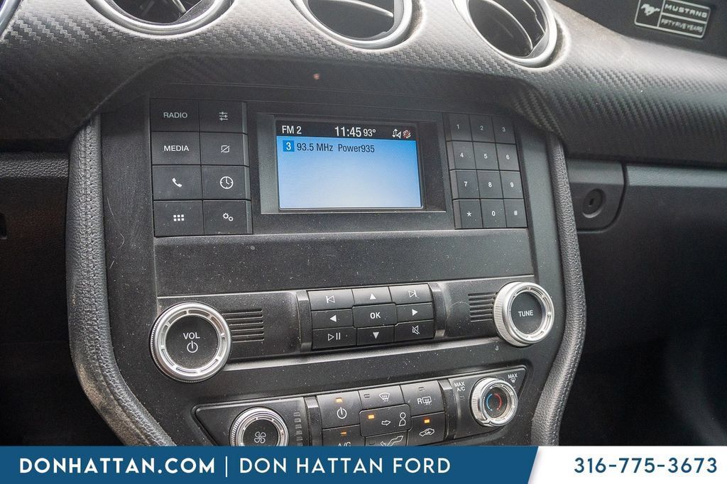 Used 2020 Ford Mustang Coupe RWD image 6