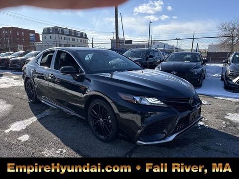 Used 2024 Toyota Camry XSE image 2