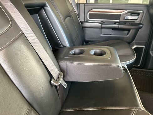 Used 2022 RAM 3500 Laramie image 33