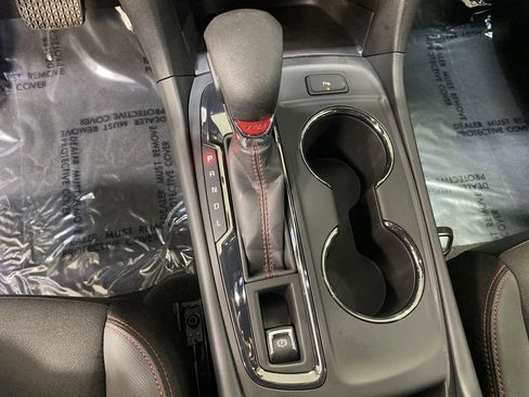 Used 2024 Chevrolet Equinox RS image 22