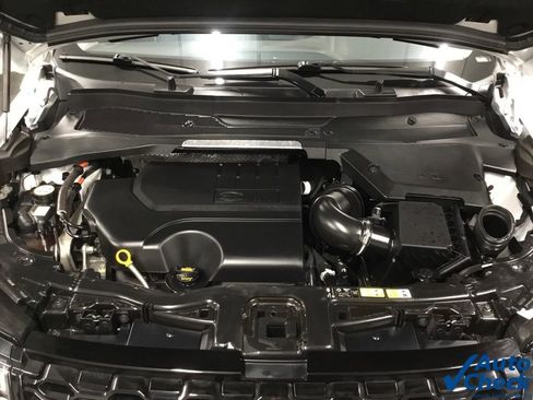 Used 2021 Land Rover Discovery Sport S image 44