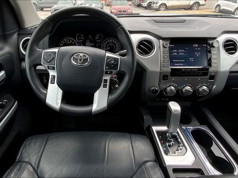 Used 2020 Toyota Tundra SR5 w/ SR5 Leather Package image 6